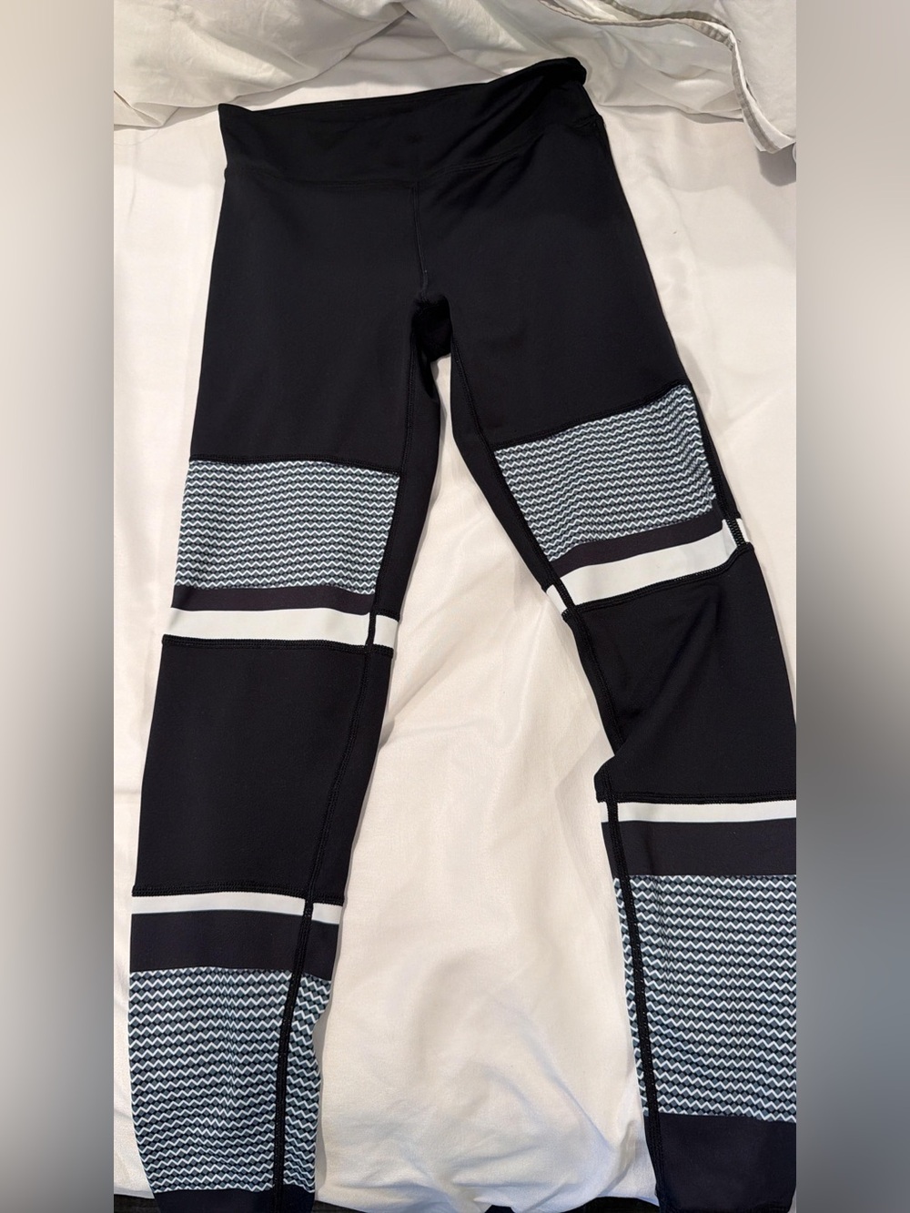 Pearl Izumi Black and White Patterned Leggings